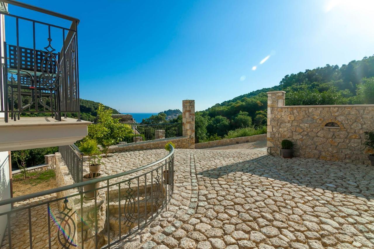 Natura Luxury Suites Párga Exterior foto