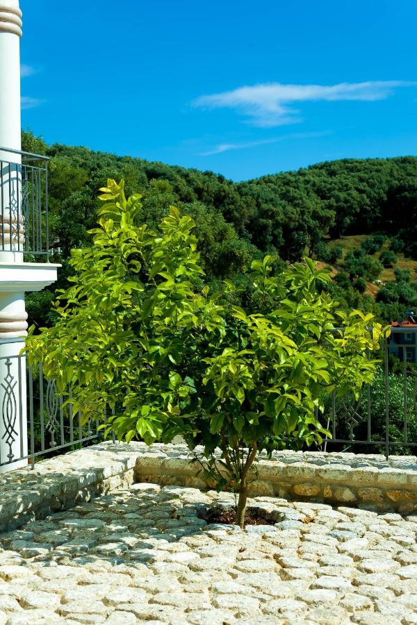Natura Luxury Suites Párga Exterior foto